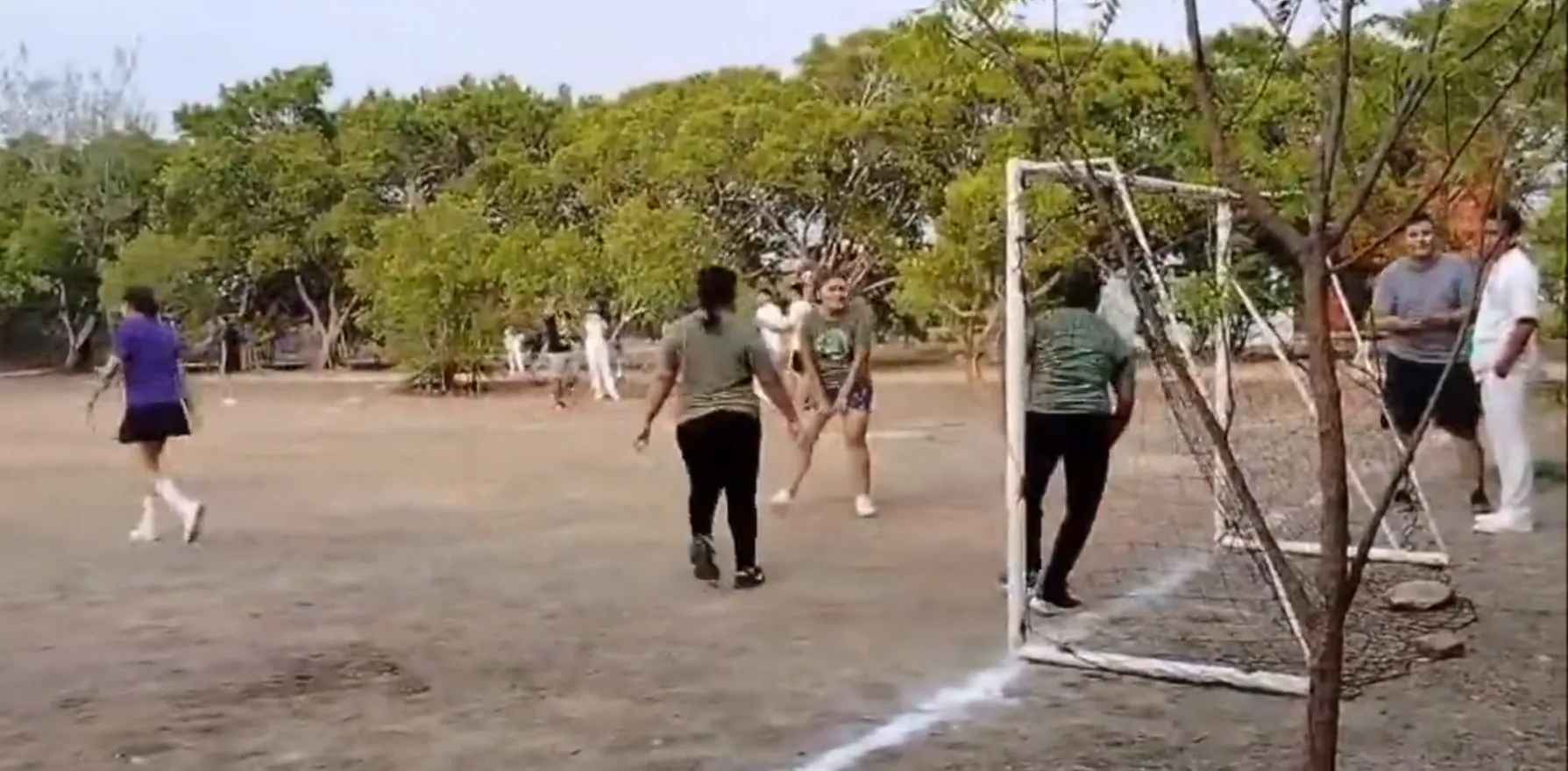 En la UNISTMO, no todo es estudio, también hay tiempos de entretenimiento y fomento del deporte entre los estudiantes.